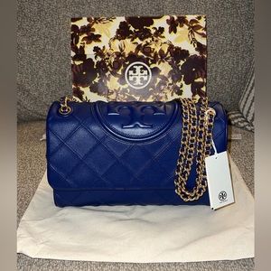 AUTH. NWT Tory Burch Fleming Soft Convertible Shoulder Bag
